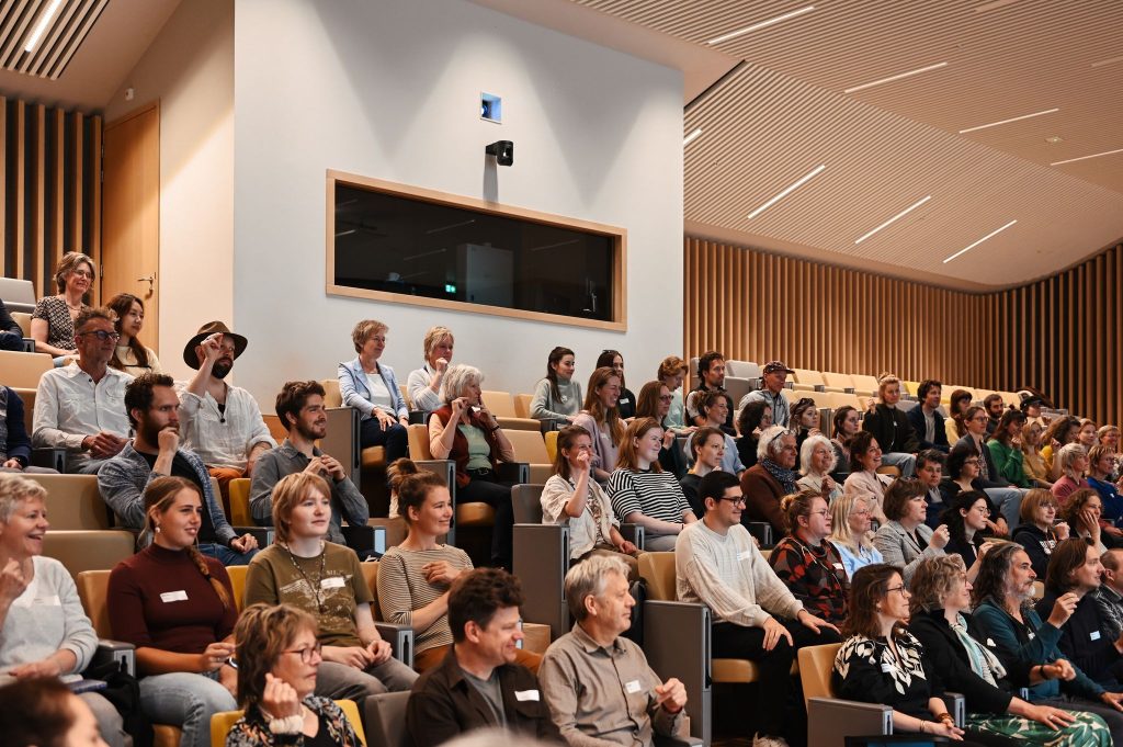 More Nature Deeper Education