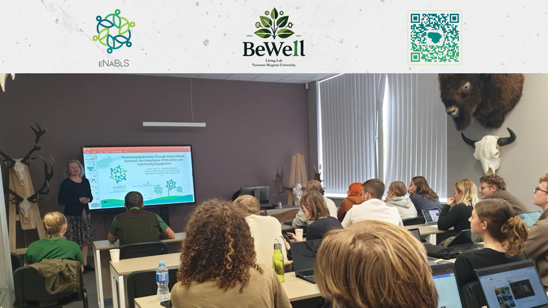 VMU LL Lecture Photo of Classroom with students